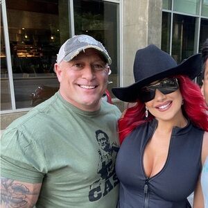 Meet your Posher, Greg